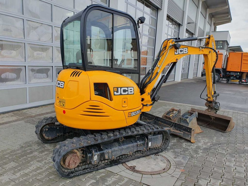 JCB 8030 ZTS / MS03 / 1.750h / 2019 / Löffelpaket - حفارة مُصَّغرة: صورة 2 JCB 8030 ZTS / MS03 / 1.750h / 2019 / Löffelpaket - حفارة مُصَّغرة: صورة 2