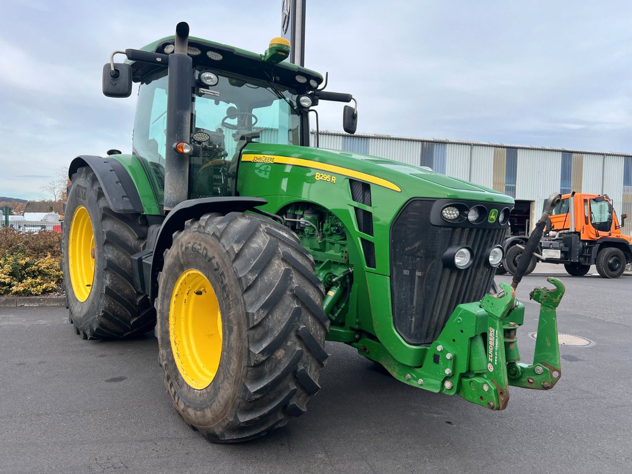 John Deere 8295 R / kein AdBlue / Rückfahreinrichtung - جرار: صورة 5 John Deere 8295 R / kein AdBlue / Rückfahreinrichtung - جرار: صورة 5