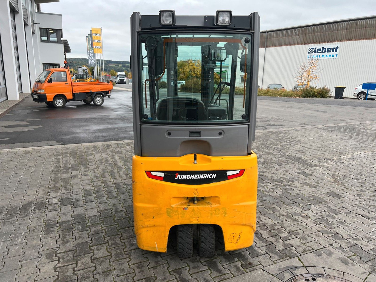 Jungheinrich EFG 215 / Triplex 4.25m / 1.851h / Batterie 2023 - رافعة شوكية كهربائية: صورة 4 Jungheinrich EFG 215 / Triplex 4.25m / 1.851h / Batterie 2023 - رافعة شوكية كهربائية: صورة 4