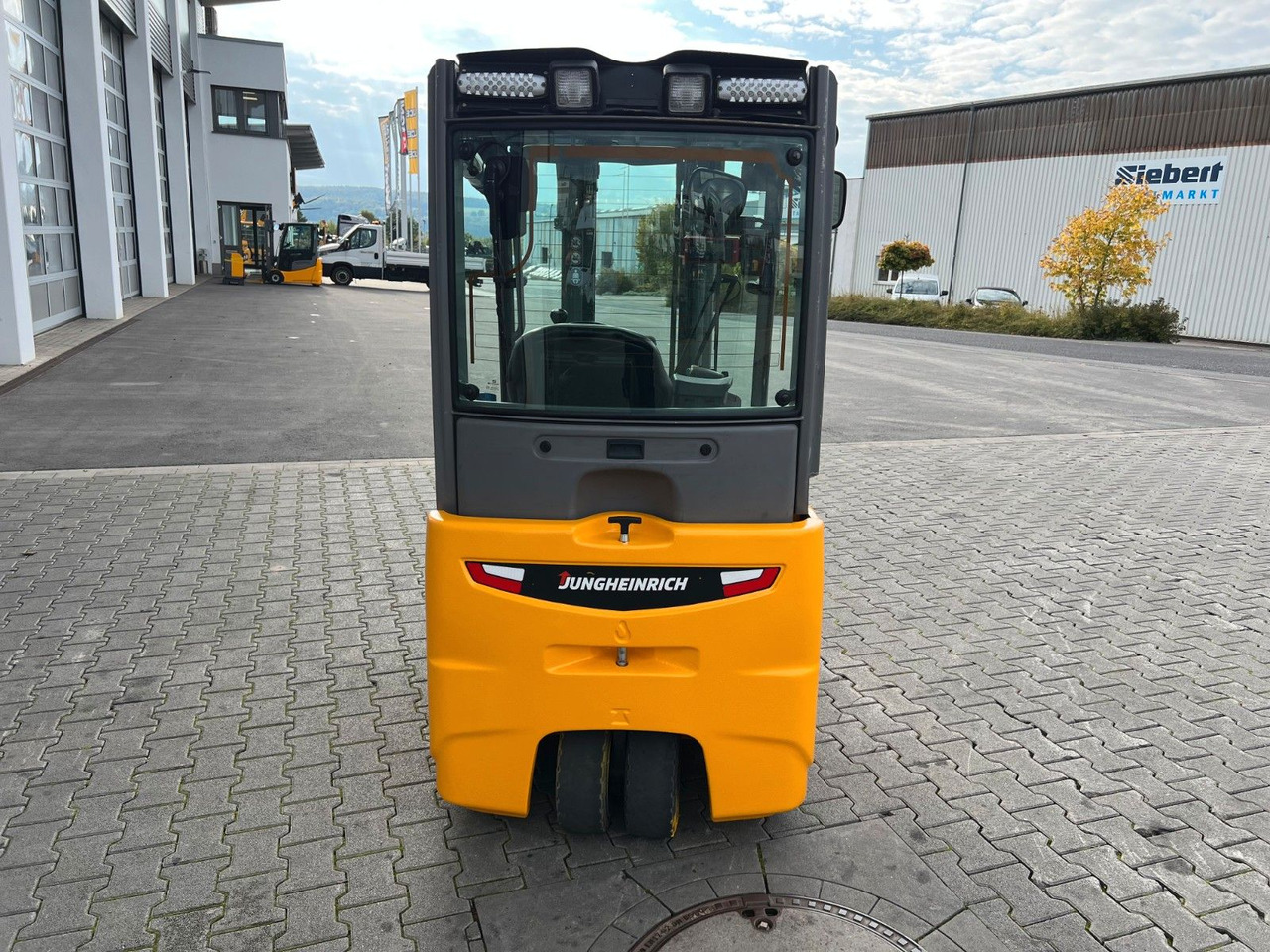 Jungheinrich EFG 215 / Triplex: 4.25m! / SS / 1.573h / 2024 - رافعة شوكية كهربائية: صورة 5 Jungheinrich EFG 215 / Triplex: 4.25m! / SS / 1.573h / 2024 - رافعة شوكية كهربائية: صورة 5
