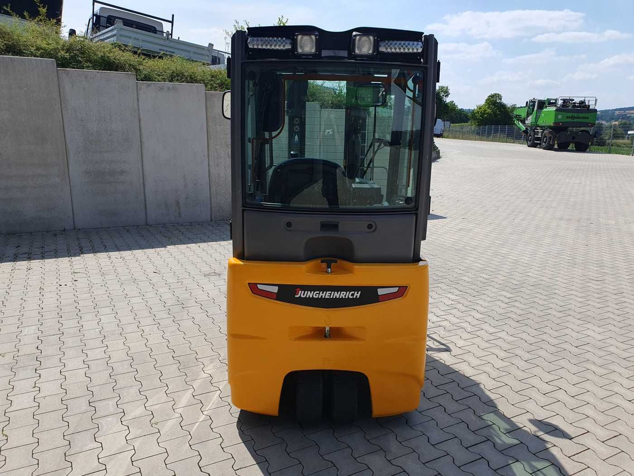 Jungheinrich EFG 215 / Triplex: 4.25m! / SS / 4.297h! - رافعة شوكية كهربائية: صورة 4 Jungheinrich EFG 215 / Triplex: 4.25m! / SS / 4.297h! - رافعة شوكية كهربائية: صورة 4