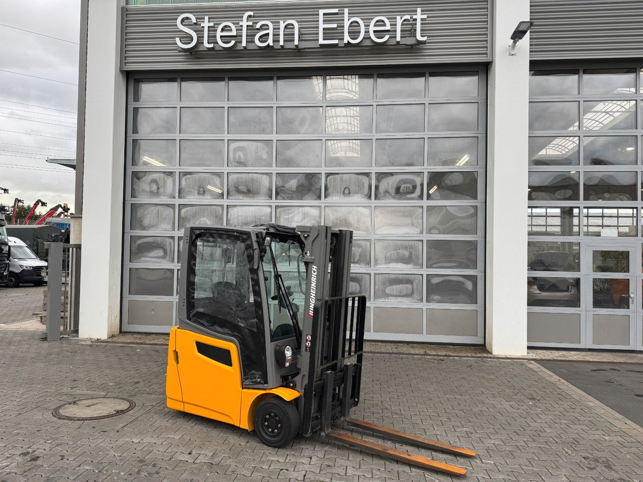 Jungheinrich EFG 215 / Triplex: 4.25m! / SS / nur 2.819h! - رافعة شوكية كهربائية: صورة 1 Jungheinrich EFG 215 / Triplex: 4.25m! / SS / nur 2.819h! - رافعة شوكية كهربائية: صورة 1