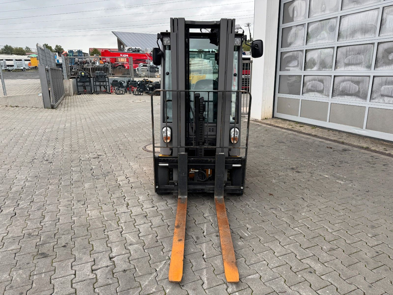 Jungheinrich EFG 215 / Triplex: 4.25m! / SS / nur 2.819h! - رافعة شوكية كهربائية: صورة 4 Jungheinrich EFG 215 / Triplex: 4.25m! / SS / nur 2.819h! - رافعة شوكية كهربائية: صورة 4