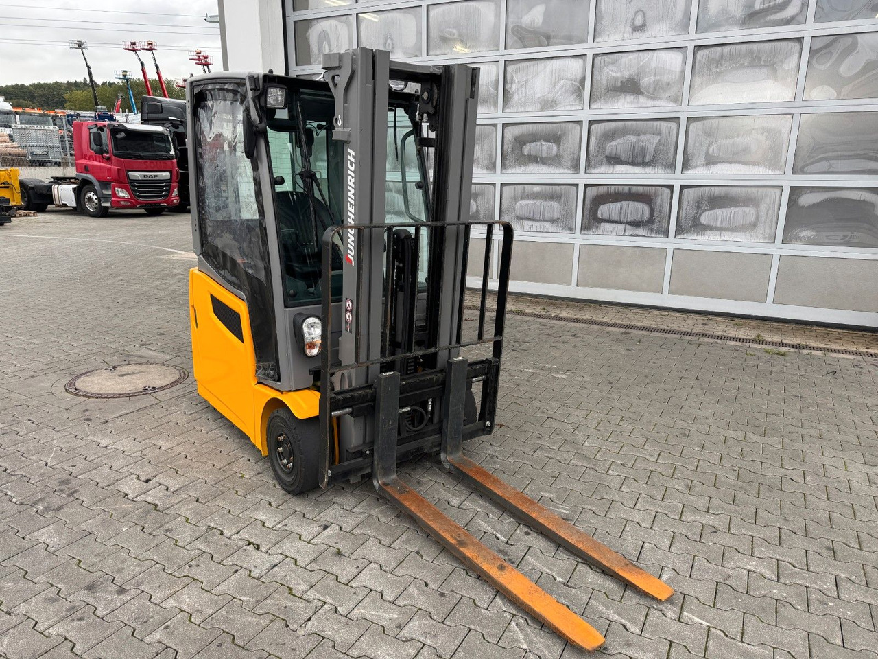 Jungheinrich EFG 215 / Triplex: 4.25m! / SS / nur 2.819h! - رافعة شوكية كهربائية: صورة 3 Jungheinrich EFG 215 / Triplex: 4.25m! / SS / nur 2.819h! - رافعة شوكية كهربائية: صورة 3