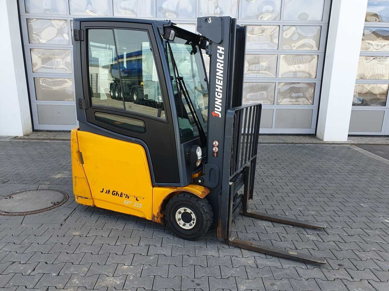 Jungheinrich EFG 215 / Triplex: 4.35m! / SS / nur 2.054h! - رافعة شوكية كهربائية: صورة 2 Jungheinrich EFG 215 / Triplex: 4.35m! / SS / nur 2.054h! - رافعة شوكية كهربائية: صورة 2