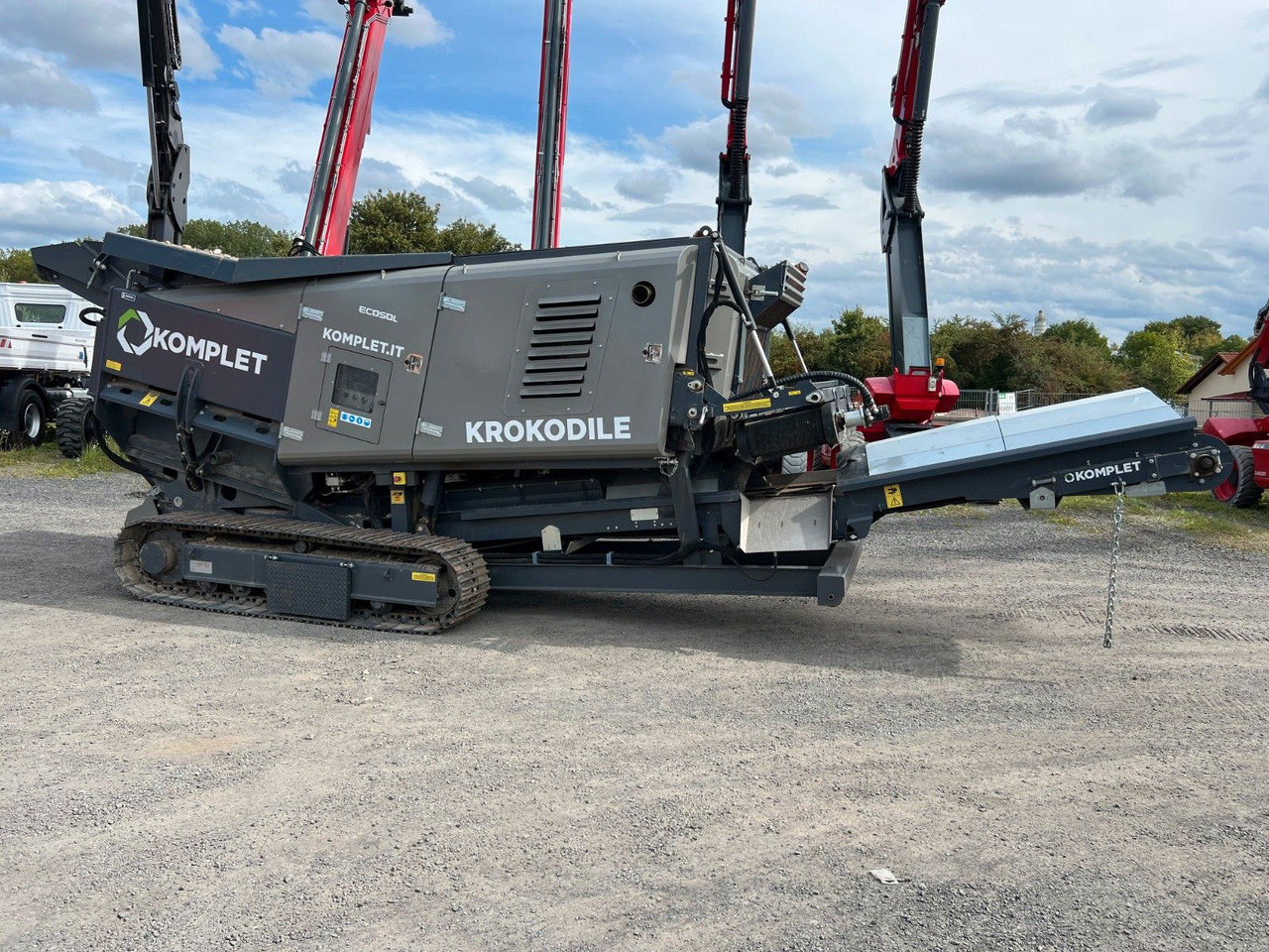 Komplet Krokodile / nur 76h! / 2022 / Schredder - آلة تمزيق صناعية: صورة 1 Komplet Krokodile / nur 76h! / 2022 / Schredder - آلة تمزيق صناعية: صورة 1