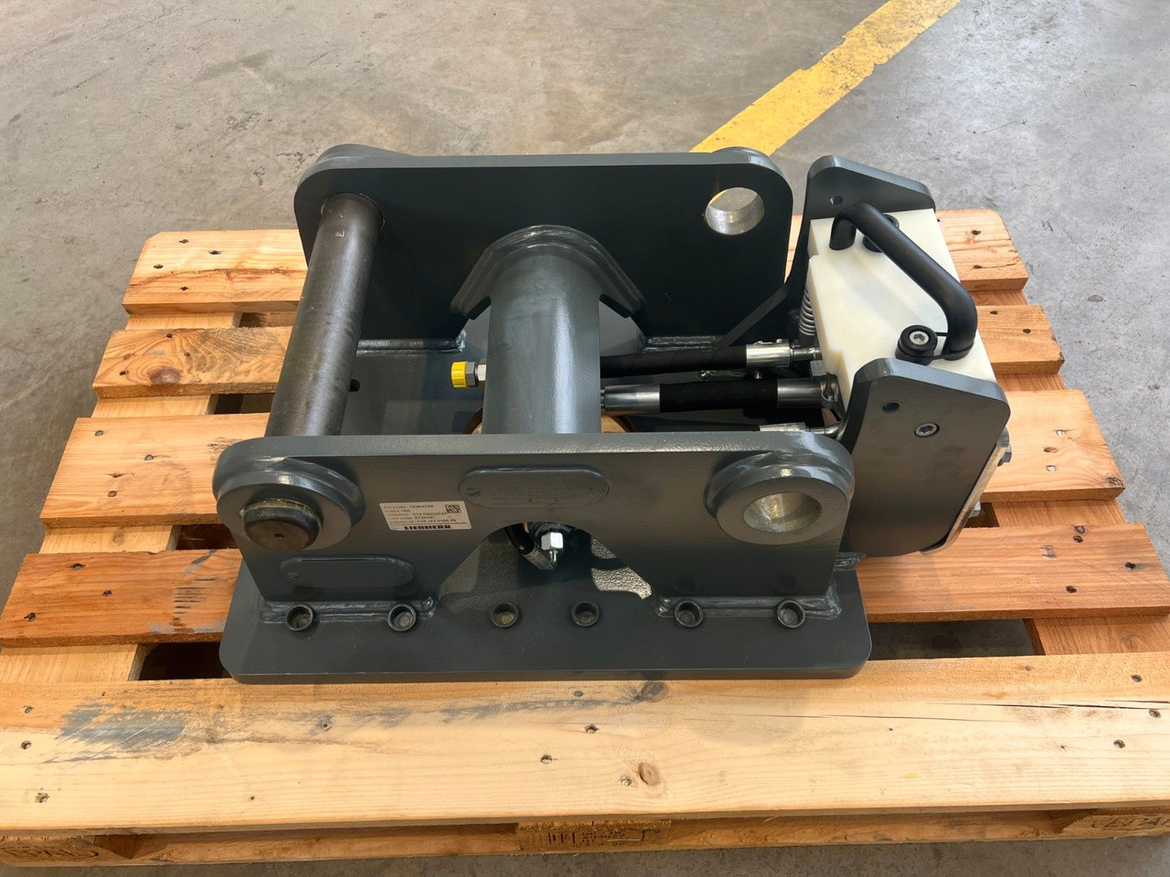 Liebherr Likufix SW33 Adapterplatte NEU lagernd - قارنة توصيل هيدروليكي: صورة 4 Liebherr Likufix SW33 Adapterplatte NEU lagernd - قارنة توصيل هيدروليكي: صورة 4