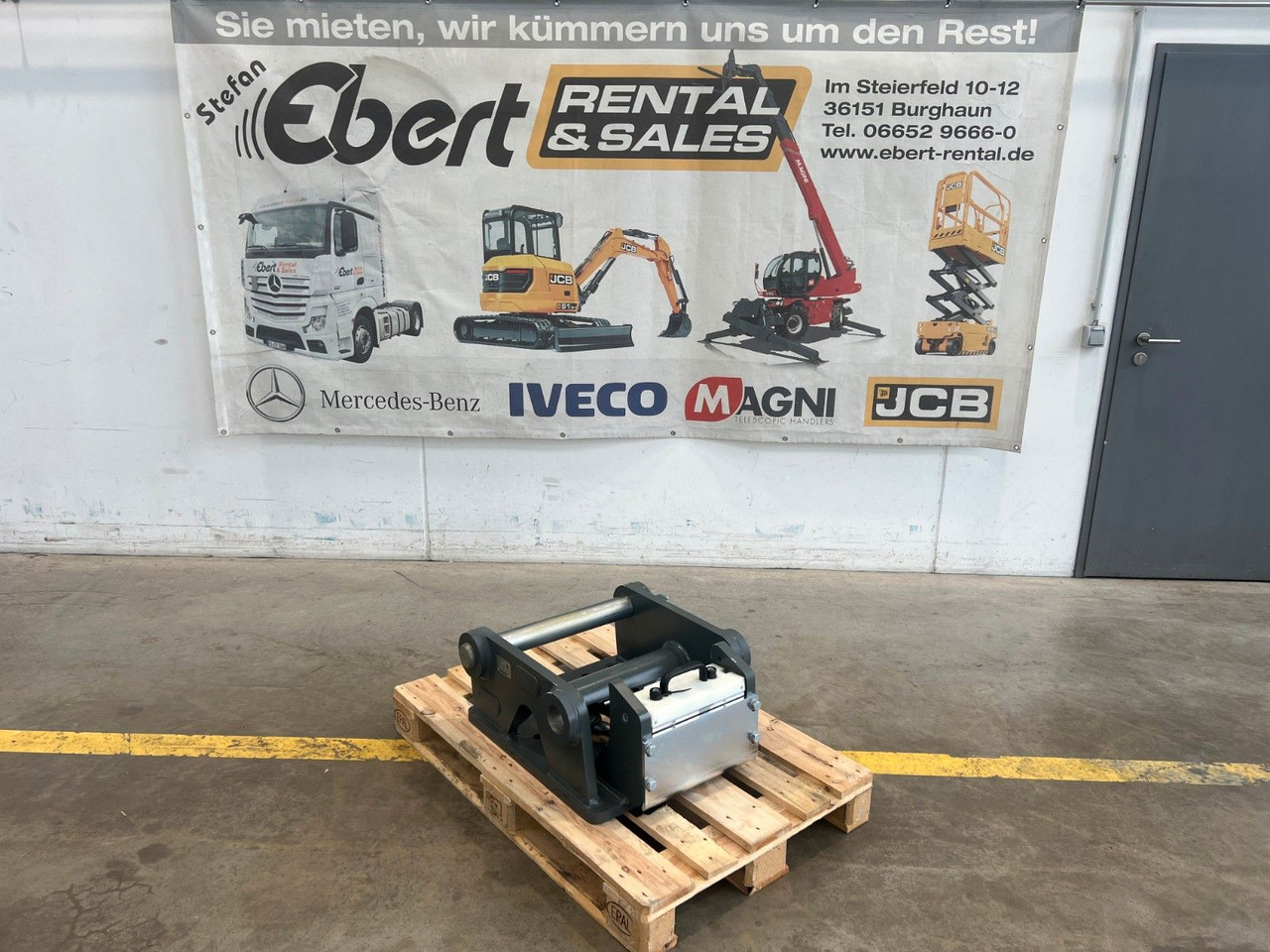 Liebherr Likufix SW48 Adapterplatte NEU lagernd - قارنة توصيل هيدروليكي: صورة 1 Liebherr Likufix SW48 Adapterplatte NEU lagernd - قارنة توصيل هيدروليكي: صورة 1