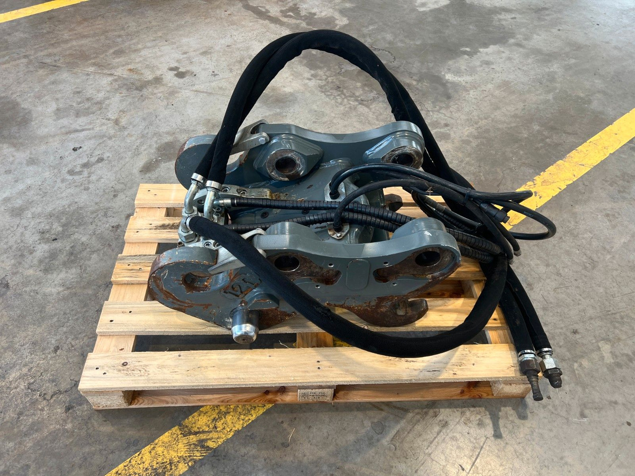 قارنة توصيل هيدروليكي Liebherr SW48 Likufix Schnellwechsler / 2018: صورة 8 قارنة توصيل هيدروليكي Liebherr SW48 Likufix Schnellwechsler / 2018: صورة 8