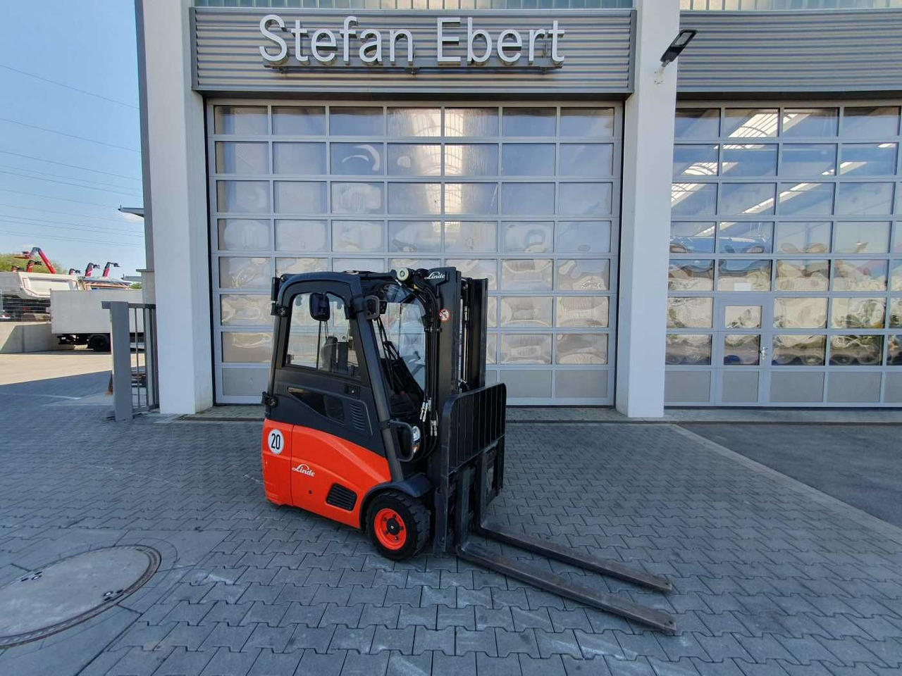 Linde E14 - 01 / Triplex: 4.10m! / SS / nur 1.003h! - رافعة شوكية كهربائية: صورة 1 Linde E14 - 01 / Triplex: 4.10m! / SS / nur 1.003h! - رافعة شوكية كهربائية: صورة 1