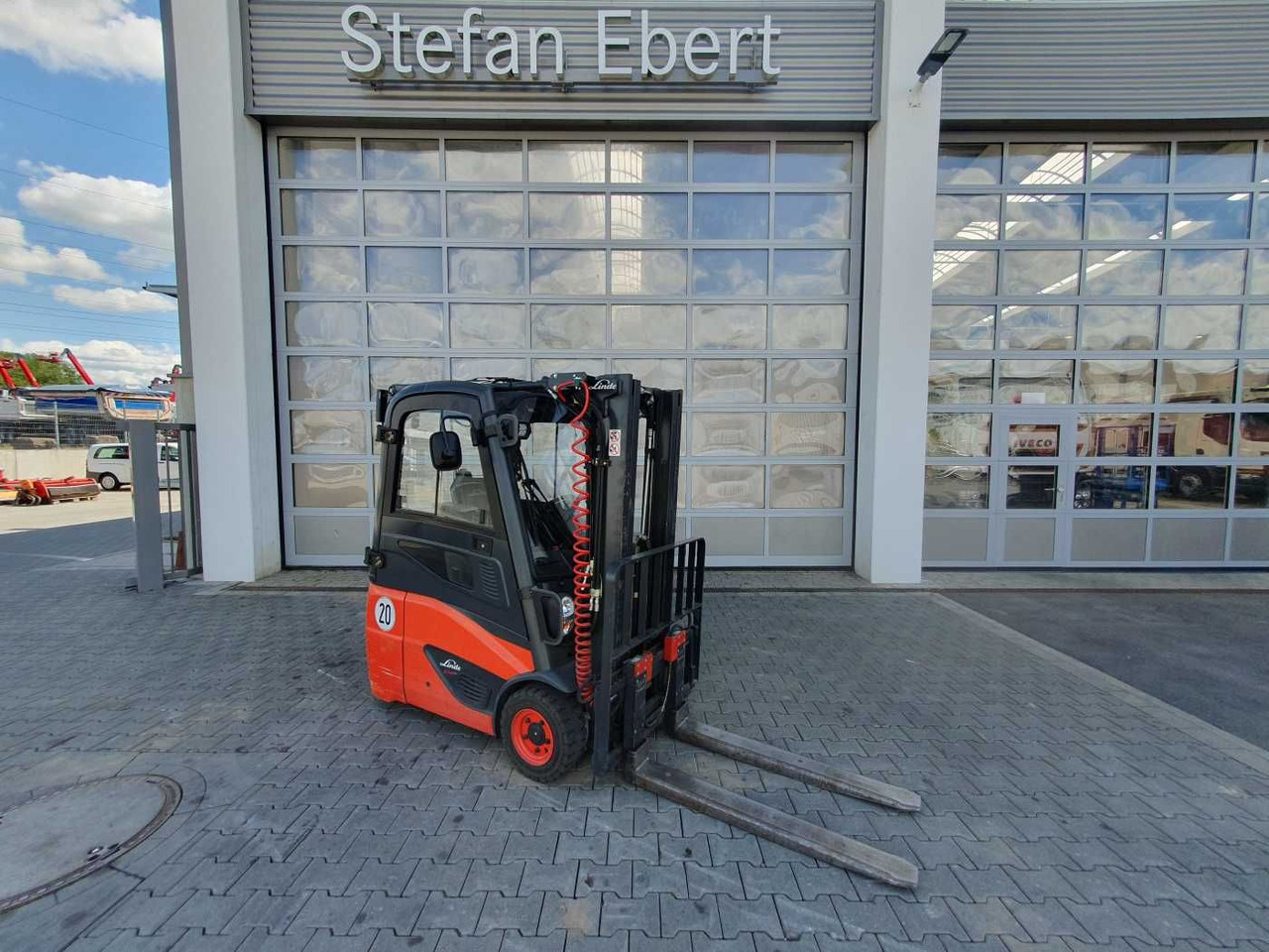 Linde E14 - 02 / Triplex: 4.00m! / SS / 855h! / 2021 - رافعة شوكية كهربائية: صورة 1 Linde E14 - 02 / Triplex: 4.00m! / SS / 855h! / 2021 - رافعة شوكية كهربائية: صورة 1