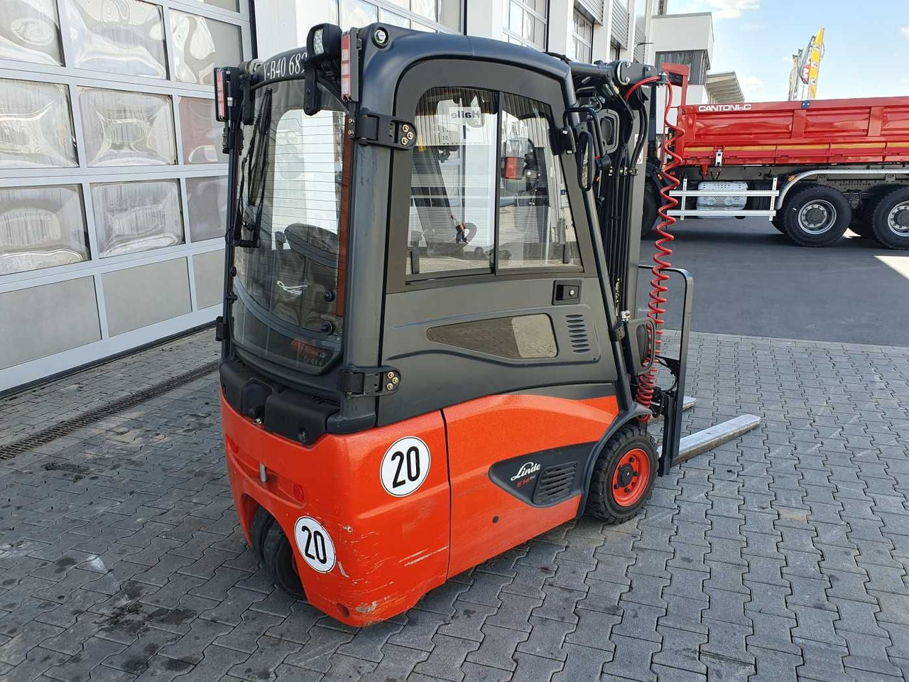 Linde E14 - 02 / Triplex: 4.00m! / SS / 855h! / 2021 - رافعة شوكية كهربائية: صورة 3 Linde E14 - 02 / Triplex: 4.00m! / SS / 855h! / 2021 - رافعة شوكية كهربائية: صورة 3