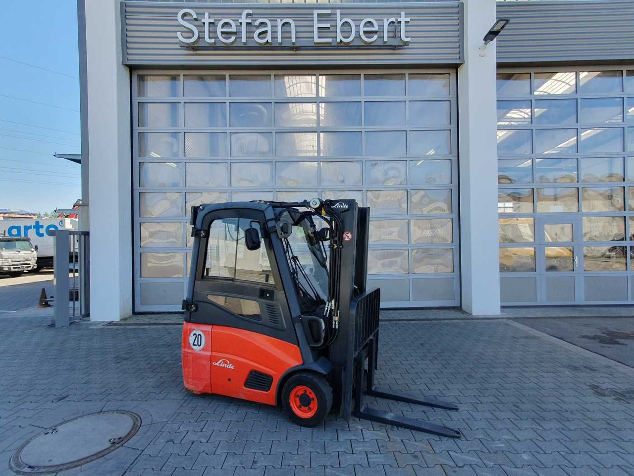 Linde H14 - 01 / Duplex: 4.10m! / SS / nur 1.140h - رافعة شوكية كهربائية: صورة 1 Linde H14 - 01 / Duplex: 4.10m! / SS / nur 1.140h - رافعة شوكية كهربائية: صورة 1