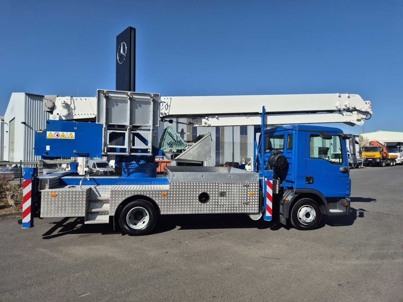 شاحنة كرين MAN TGL 8.150 Dachdeckerkran Klaas K25-30 TSP Funk: صورة 6 شاحنة كرين MAN TGL 8.150 Dachdeckerkran Klaas K25-30 TSP Funk: صورة 6