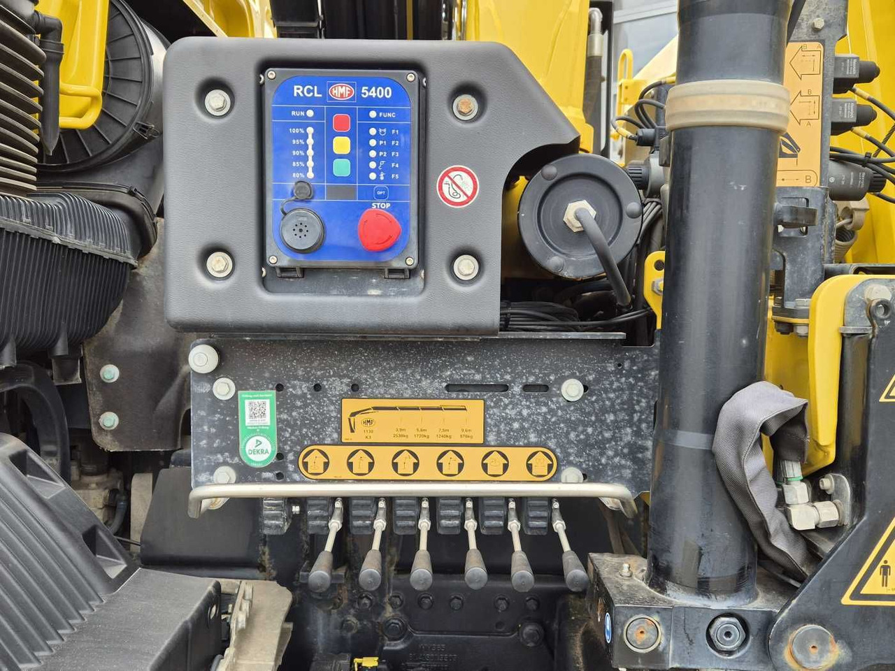 شاحنة قلاب MAN TGS 18.430 4x4 BL Kran HMF 1130K-RCS Funk AHK: صورة 11