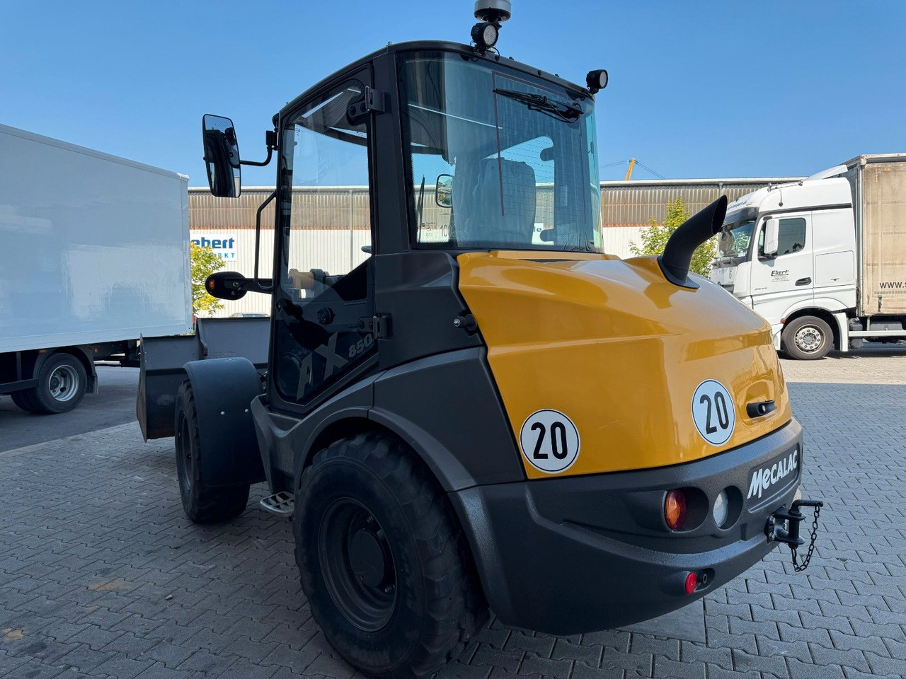 MECALAC AX850 / nur 671h / 11.2022 / Gabel / Schaufel - اللودر بعجل: صورة 5 MECALAC AX850 / nur 671h / 11.2022 / Gabel / Schaufel - اللودر بعجل: صورة 5