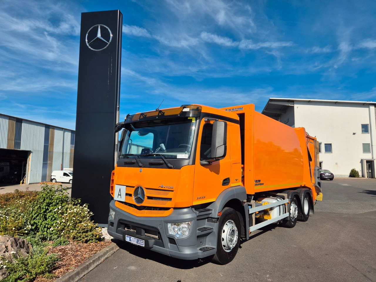 Mercedes-Benz Actros 2533 L Faun Variopress II524 V19 Zoeller - شاحنة النفايات: صورة 1 Mercedes-Benz Actros 2533 L Faun Variopress II524 V19 Zoeller - شاحنة النفايات: صورة 1