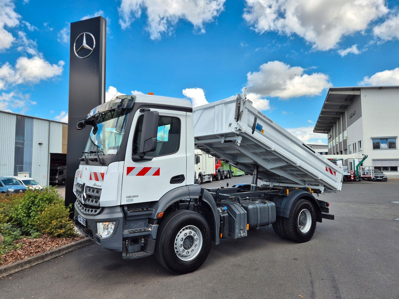 Mercedes-Benz Arocs 1935 K 4x2 Meiller AHK Navi PPC Klima - شاحنة قلاب: صورة 5 Mercedes-Benz Arocs 1935 K 4x2 Meiller AHK Navi PPC Klima - شاحنة قلاب: صورة 5