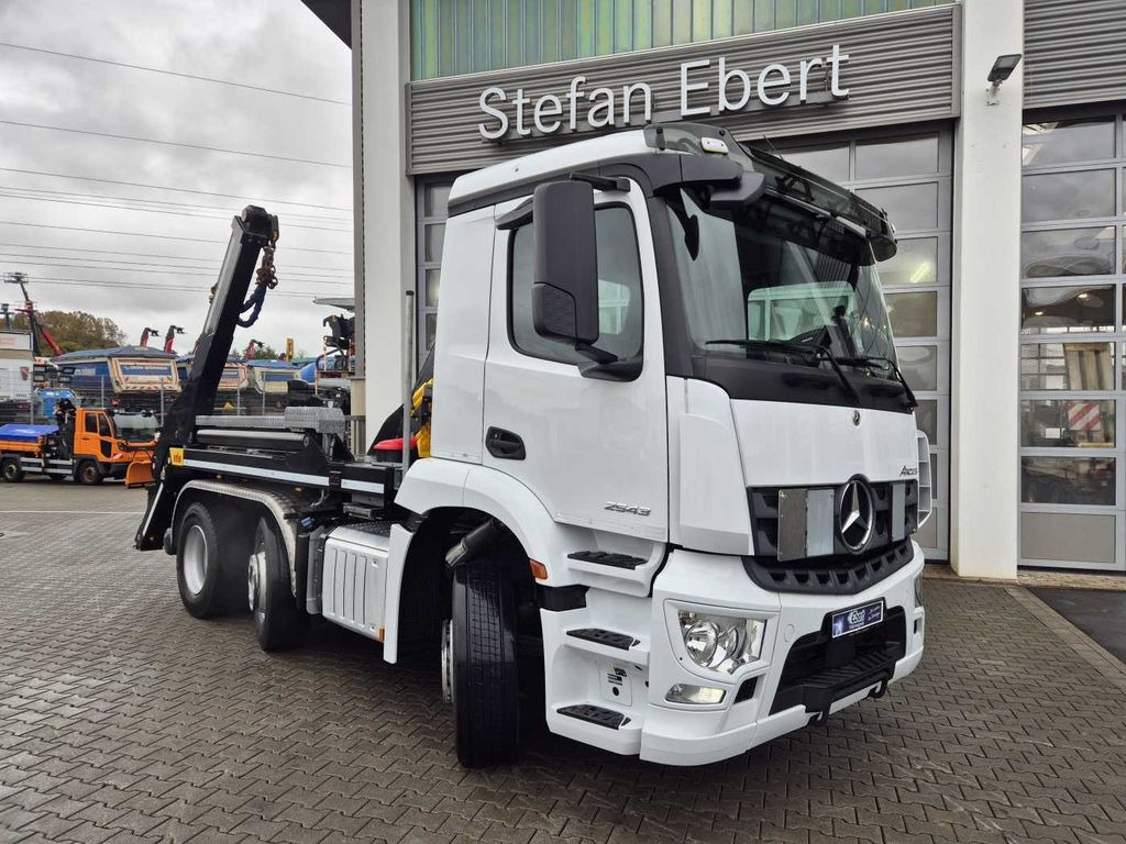 Mercedes-Benz Arocs 2543 L 6x2/4 Hiab TS 2018 TAZ Funk - شاحنة نقل المخلفات: صورة 2 Mercedes-Benz Arocs 2543 L 6x2/4 Hiab TS 2018 TAZ Funk - شاحنة نقل المخلفات: صورة 2