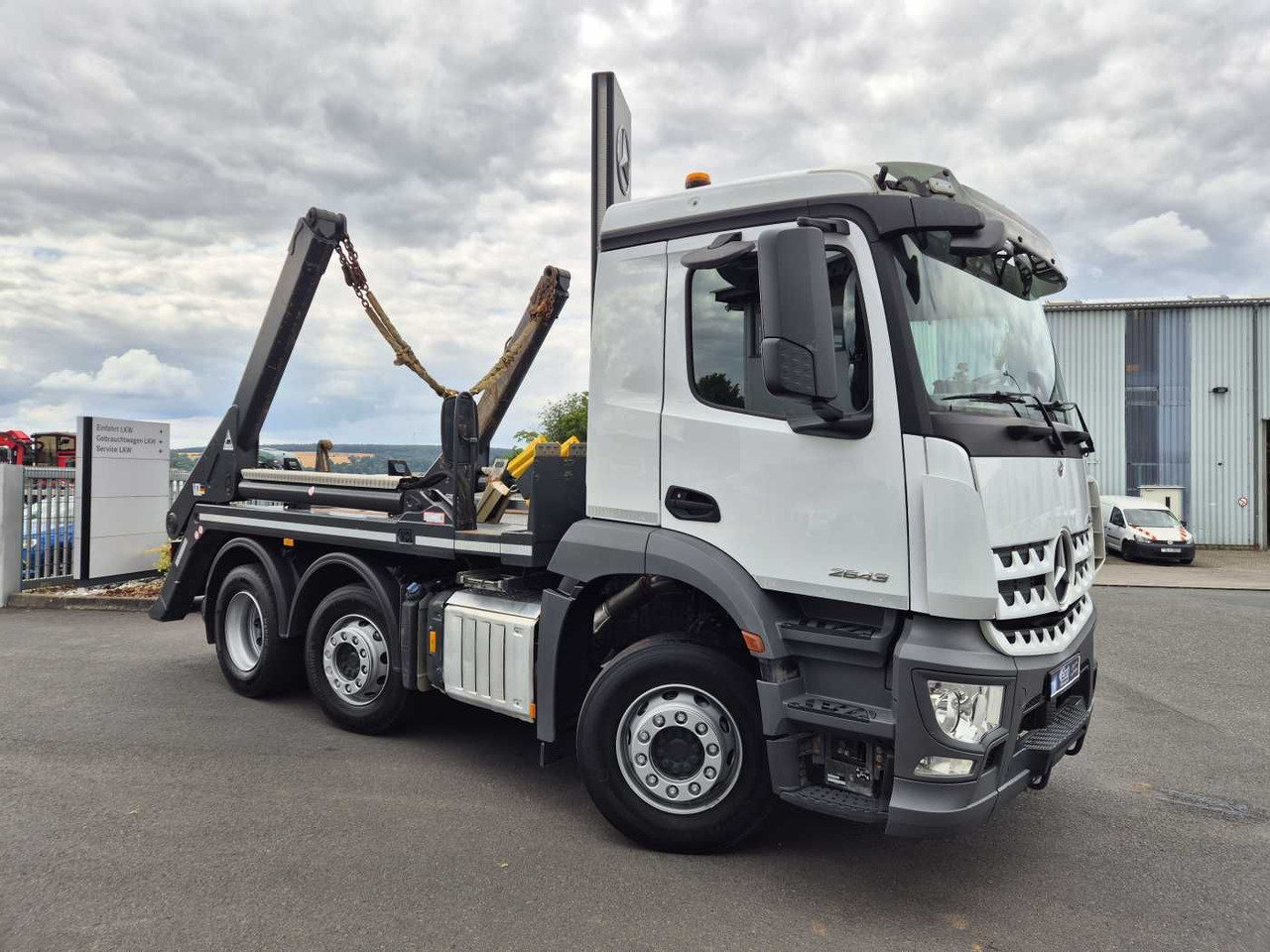 Mercedes-Benz Arocs 2643 L 6x2/4 VDL AHK Funk Vorlaufachse - شاحنة قلاب: صورة 3 Mercedes-Benz Arocs 2643 L 6x2/4 VDL AHK Funk Vorlaufachse - شاحنة قلاب: صورة 3