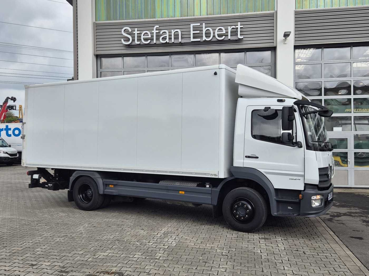 Mercedes-Benz Atego 1524 L LBW 1.500kg Klima Standheizung - شاحنة مقفلة: صورة 2 Mercedes-Benz Atego 1524 L LBW 1.500kg Klima Standheizung - شاحنة مقفلة: صورة 2