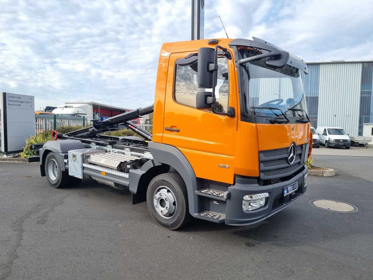 Mercedes-Benz Atego 818 K 4x2 HIAB XR5S3650 AHK Klima - شاحنة ذات خطاف: صورة 5 Mercedes-Benz Atego 818 K 4x2 HIAB XR5S3650 AHK Klima - شاحنة ذات خطاف: صورة 5