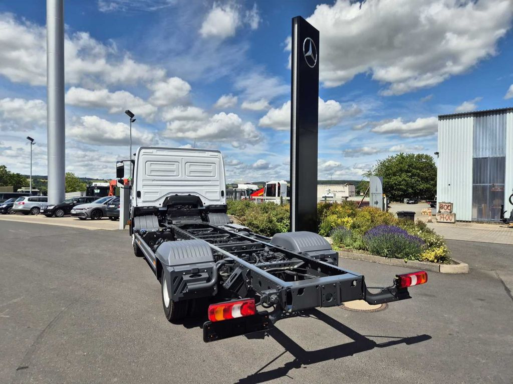 Mercedes-Benz Atego 818 L Fahrgestell, 6 Stück vorhanden - شاحنة هيكل كابينة: صورة 5 Mercedes-Benz Atego 818 L Fahrgestell, 6 Stück vorhanden - شاحنة هيكل كابينة: صورة 5