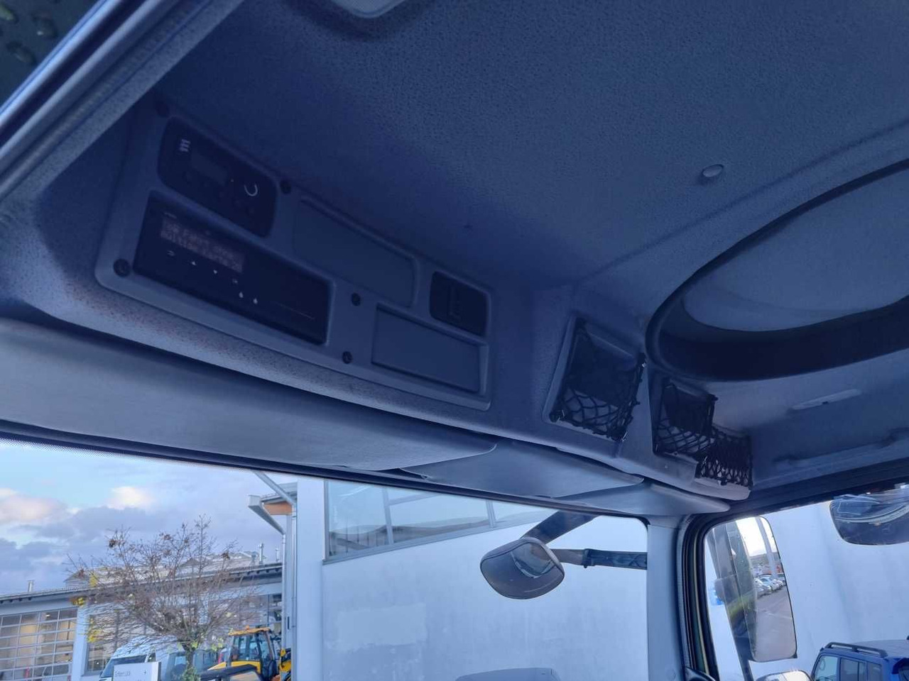 شاحنة ستارة Mercedes-Benz Axor 1829 A 4x4 Pritsche/Plane 10 Stück: صورة 15 شاحنة ستارة Mercedes-Benz Axor 1829 A 4x4 Pritsche/Plane 10 Stück: صورة 15