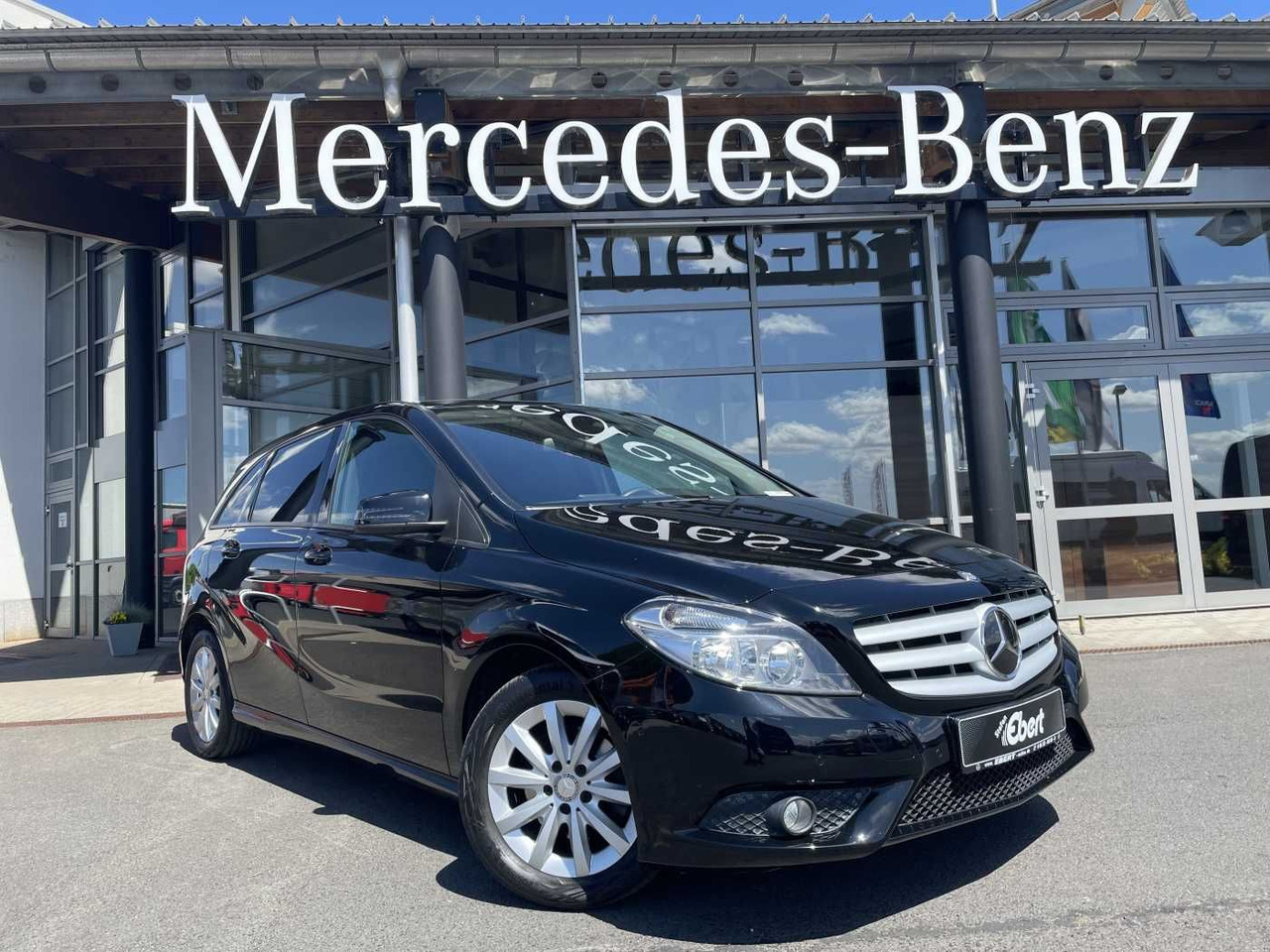 Mercedes-Benz B 200 CDI 7G-DCT Navi+PDC+Klima+SHZ - سيارة: صورة 1 Mercedes-Benz B 200 CDI 7G-DCT Navi+PDC+Klima+SHZ - سيارة: صورة 1