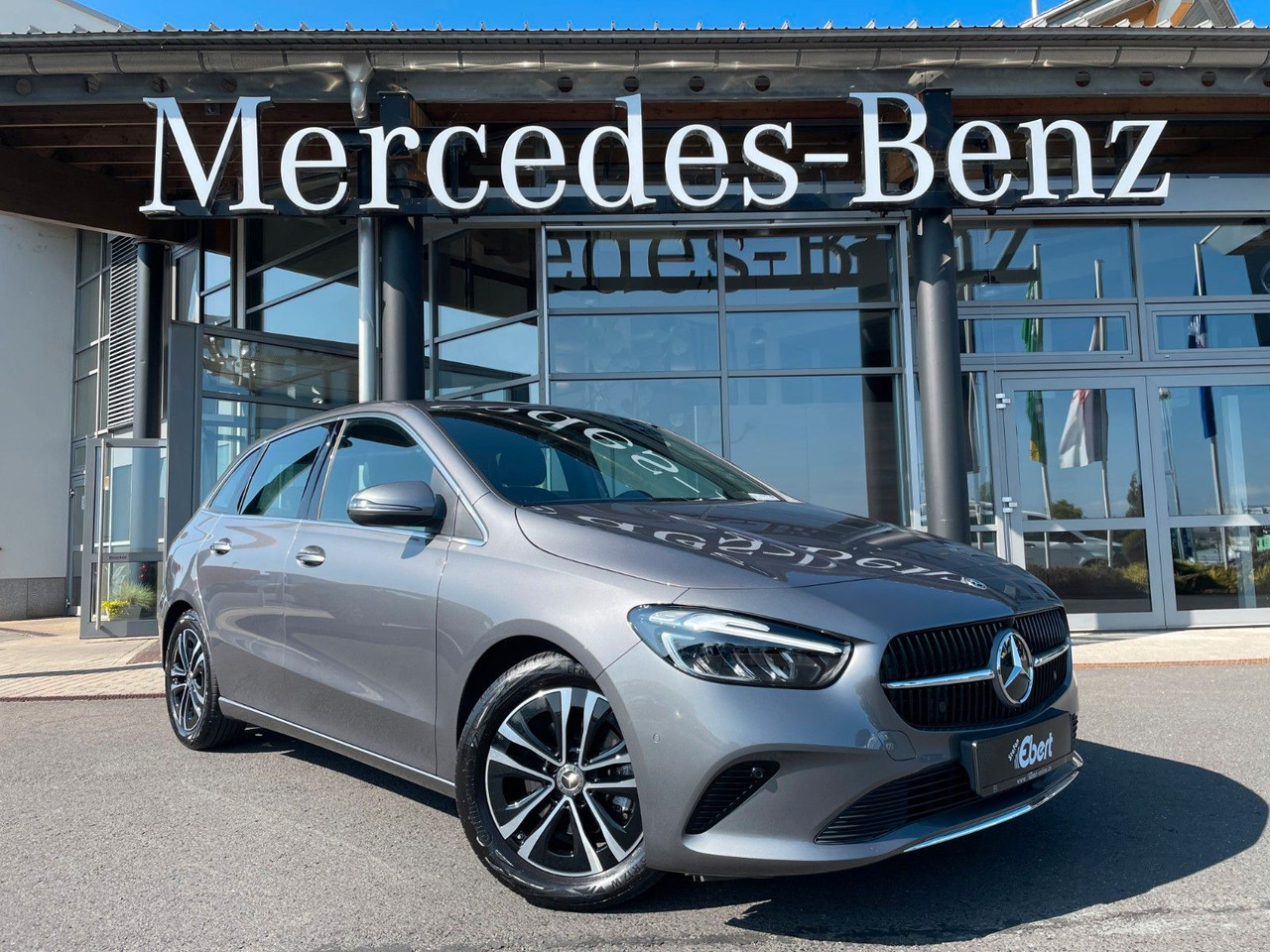 Mercedes-Benz B 200 d Progressive R-Kamera+Carplay+El.Heckklap - سيارة ستيشن: صورة 1 Mercedes-Benz B 200 d Progressive R-Kamera+Carplay+El.Heckklap - سيارة ستيشن: صورة 1