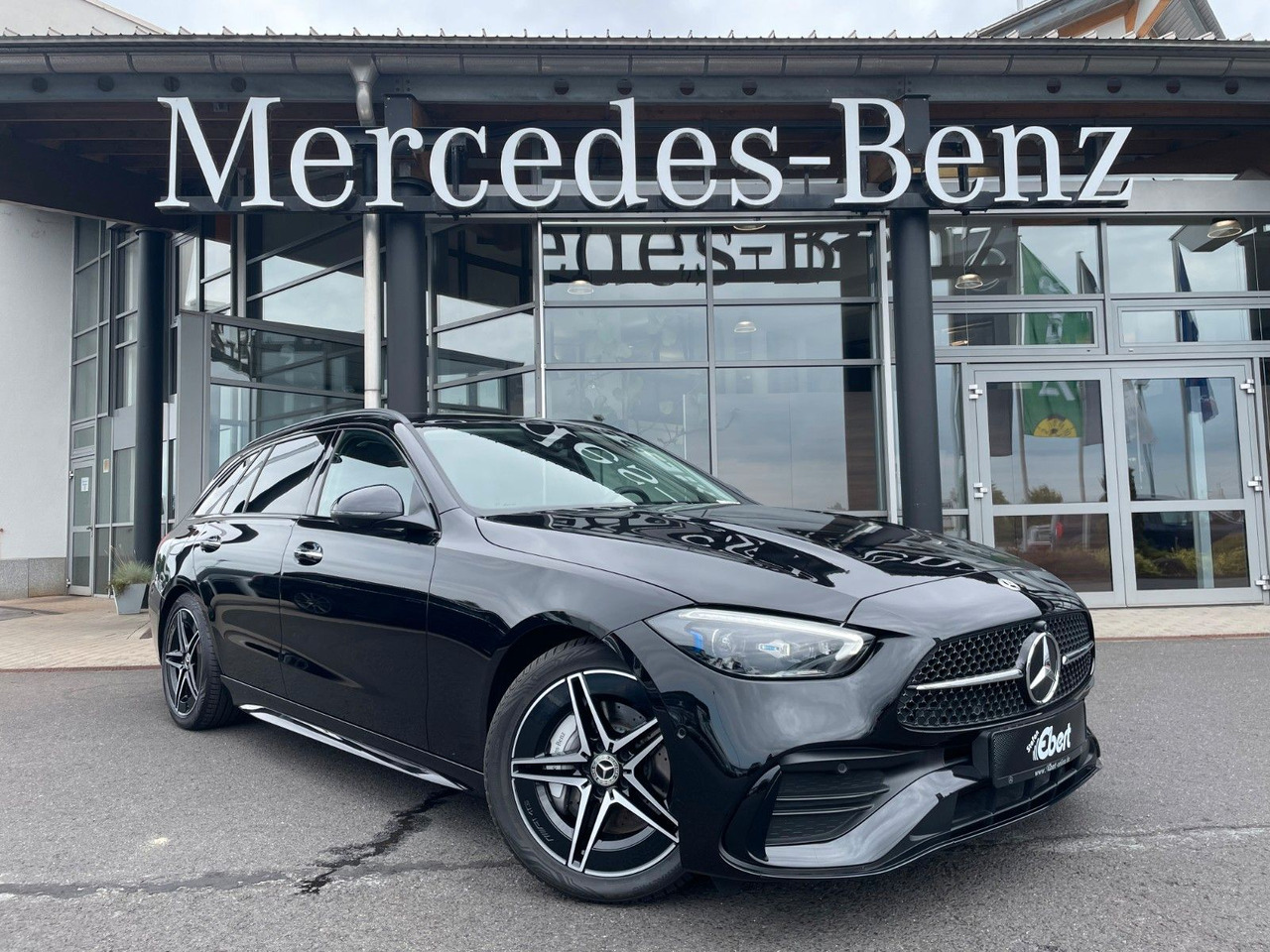 Mercedes-Benz C 200 d T AMG+Night+360°+Digital+Memory+Keyless - سيارة ستيشن: صورة 1 Mercedes-Benz C 200 d T AMG+Night+360°+Digital+Memory+Keyless - سيارة ستيشن: صورة 1