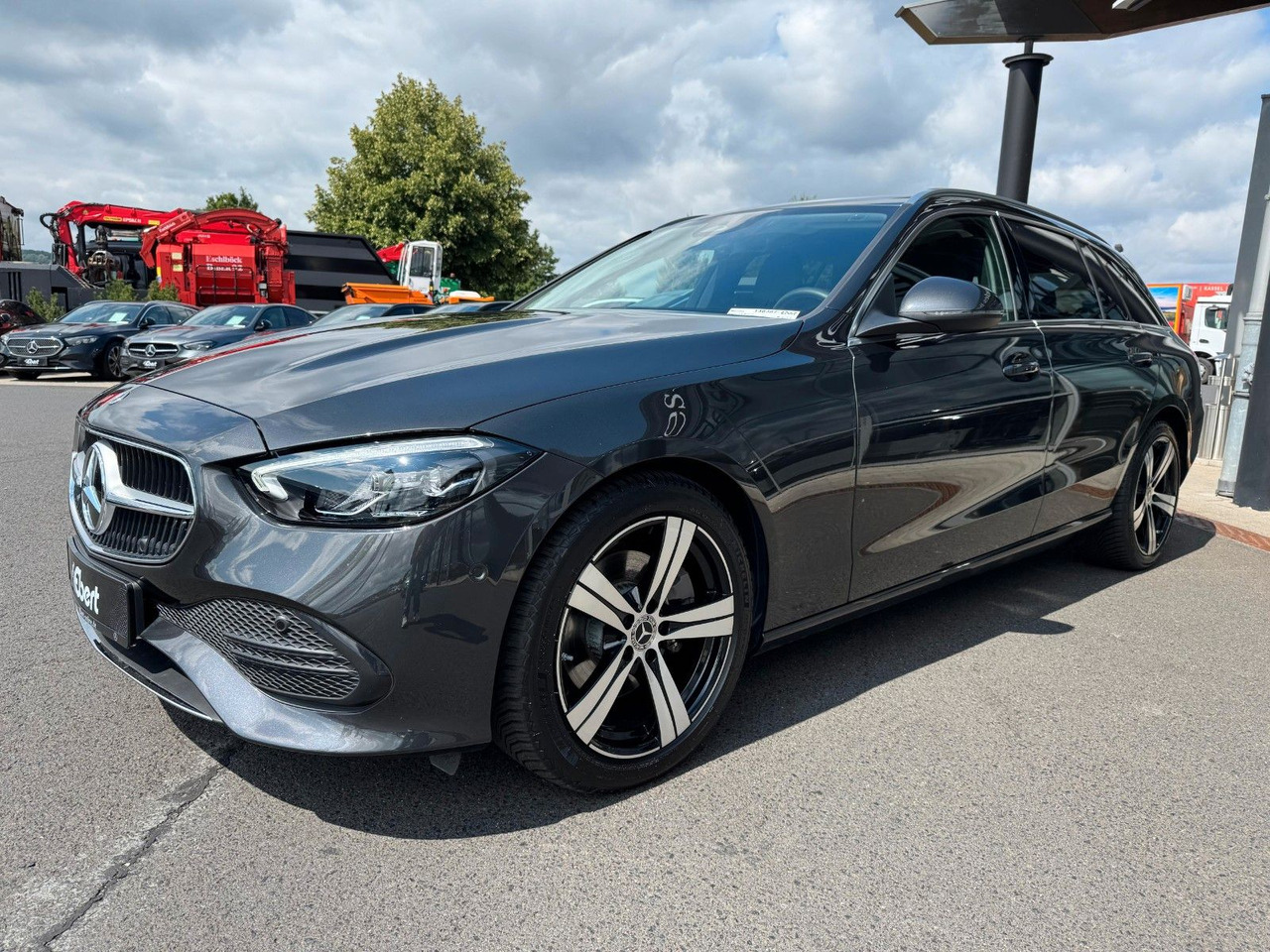 Mercedes-Benz C 200d T Avantgarde AHK+RFK+Memory+TotW - سيارة ستيشن: صورة 2 Mercedes-Benz C 200d T Avantgarde AHK+RFK+Memory+TotW - سيارة ستيشن: صورة 2