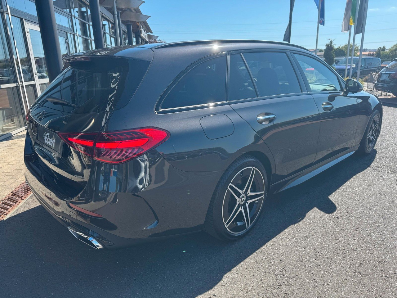Mercedes-Benz C 220d T AMG+Pano+Distr+Memory+RFK+uvm. - سيارة ستيشن: صورة 4 Mercedes-Benz C 220d T AMG+Pano+Distr+Memory+RFK+uvm. - سيارة ستيشن: صورة 4