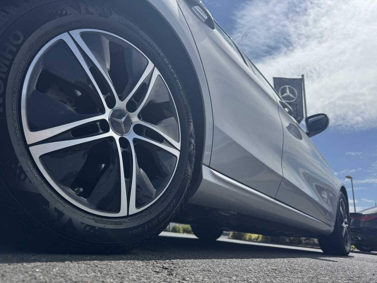 Mercedes-Benz C 220d T Avantgarde+RKamera+LED+TotW+SpurH - سيارة: صورة 5 Mercedes-Benz C 220d T Avantgarde+RKamera+LED+TotW+SpurH - سيارة: صورة 5