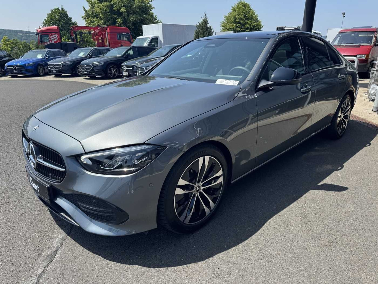 Mercedes-Benz C 300 4M Avantgarde+Pano+Bumester+AHK+RFK+ Night - سيدان: صورة 2 Mercedes-Benz C 300 4M Avantgarde+Pano+Bumester+AHK+RFK+ Night - سيدان: صورة 2
