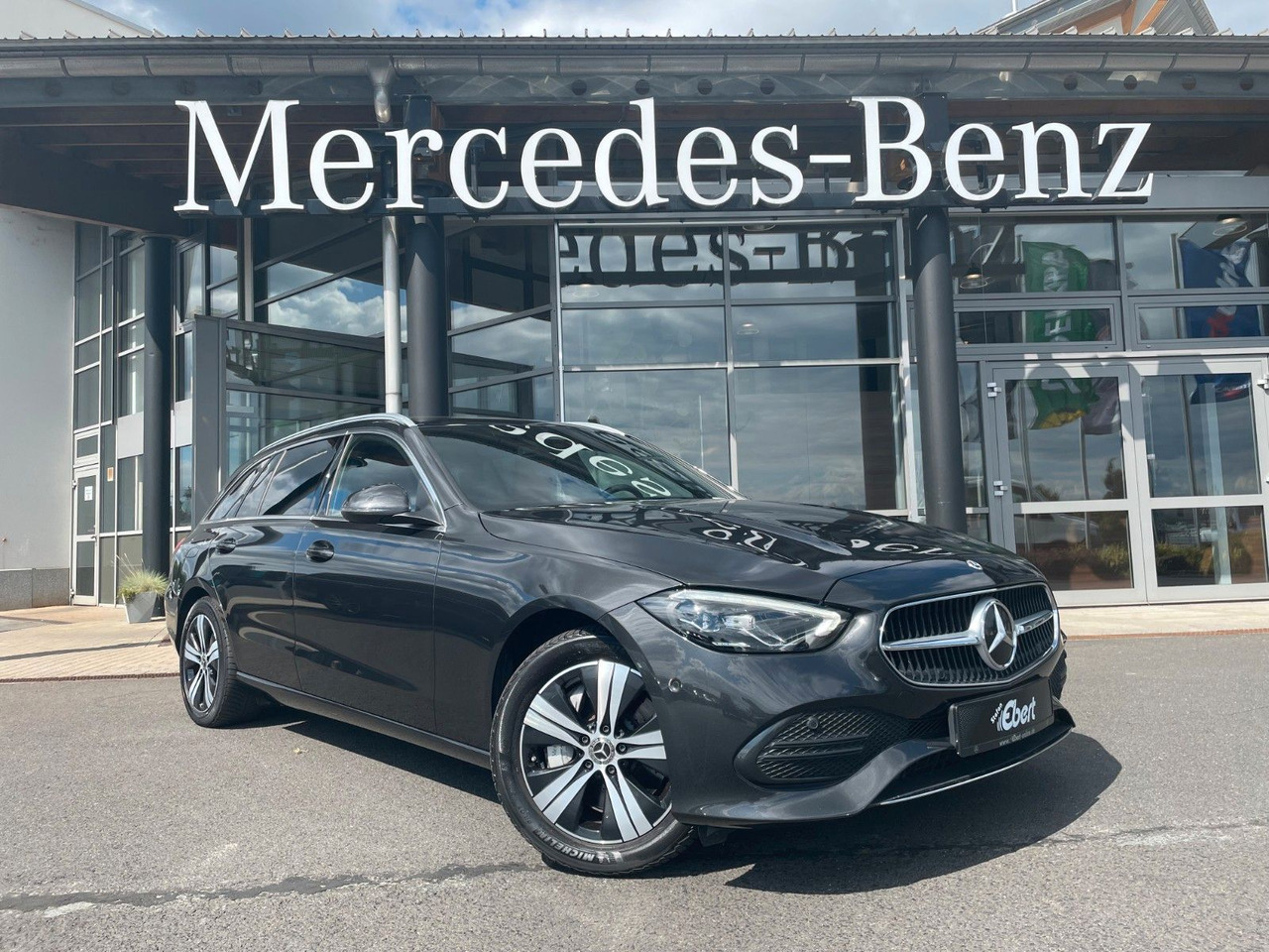 Mercedes-Benz C 300 e T AVANTGARDE R-Kamera+TOTW+Carplay - سيارة ستيشن: صورة 5 Mercedes-Benz C 300 e T AVANTGARDE R-Kamera+TOTW+Carplay - سيارة ستيشن: صورة 5