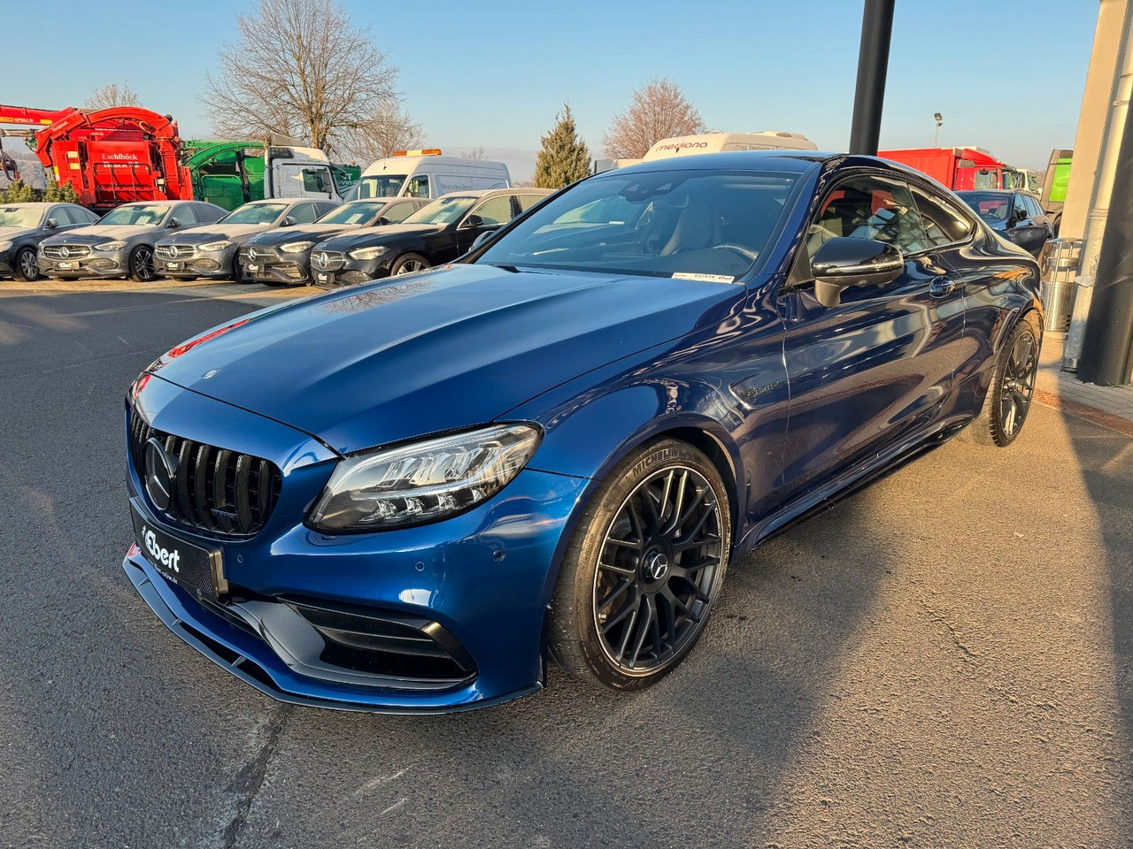 Mercedes-Benz C 63 AMG Coupe+AeroP+Distr+Sportsitze+360 - كوبيه: صورة 2 Mercedes-Benz C 63 AMG Coupe+AeroP+Distr+Sportsitze+360 - كوبيه: صورة 2