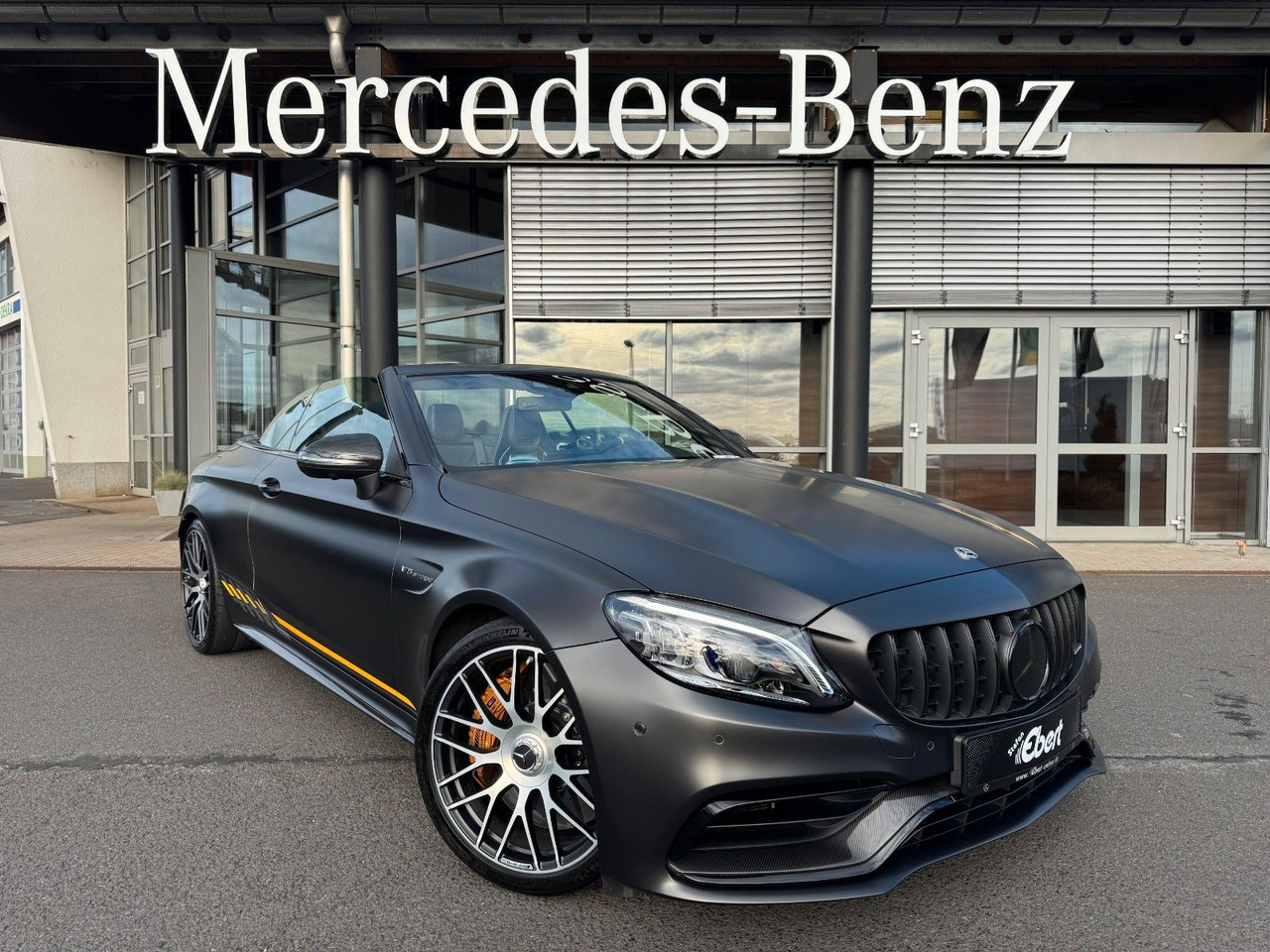 Mercedes-Benz C 63 AMG S Cabrio+FinalEdition+Keramik+Carbon+ - كابريوليه: صورة 1 Mercedes-Benz C 63 AMG S Cabrio+FinalEdition+Keramik+Carbon+ - كابريوليه: صورة 1