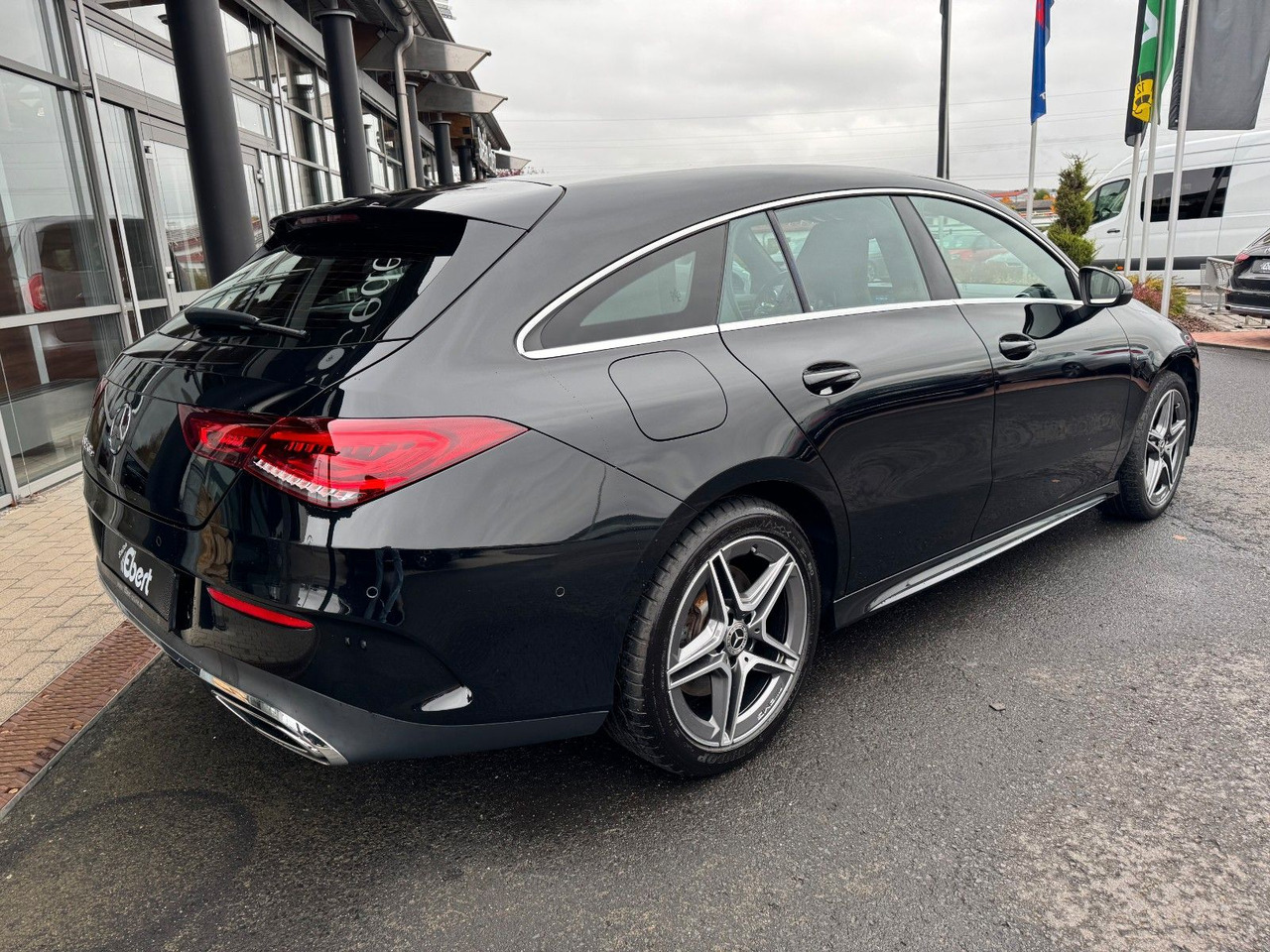 Mercedes-Benz CLA 250e Shooting Brake AMG+RFK+Ambiente+Augment - سيارة ستيشن: صورة 4 Mercedes-Benz CLA 250e Shooting Brake AMG+RFK+Ambiente+Augment - سيارة ستيشن: صورة 4