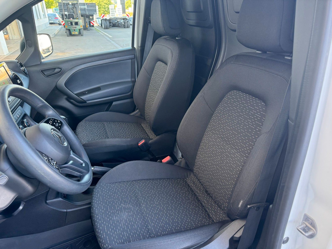 فان Mercedes-Benz Citan 110 CDI Klima Navi Tempomat: صورة 8 فان Mercedes-Benz Citan 110 CDI Klima Navi Tempomat: صورة 8