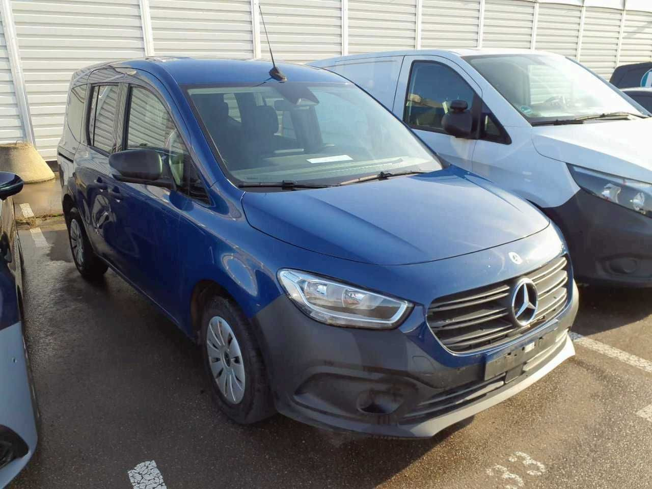 Mercedes-Benz Citan 113 Tourer Klimaautomatik AK Kamera MBUX - سيارة: صورة 2 Mercedes-Benz Citan 113 Tourer Klimaautomatik AK Kamera MBUX - سيارة: صورة 2