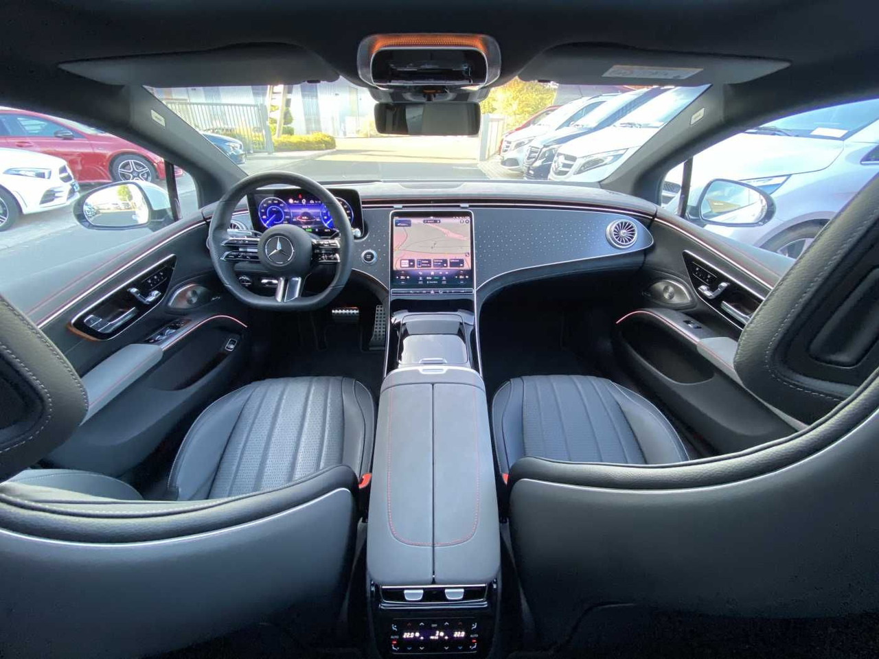 سيارة Mercedes-Benz EQS 450+ AMG+Premium+Burm+Pano+HUD +DigiLig+360°: صورة 12