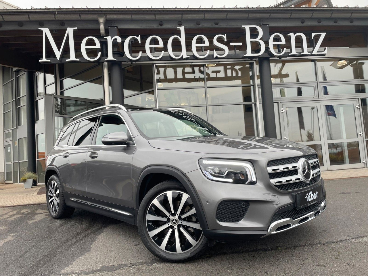 Mercedes-Benz GLB 220 d 4MATIC Progressive AHK+Memory+Pano+360 - سيارة دفع رباعي: صورة 1 Mercedes-Benz GLB 220 d 4MATIC Progressive AHK+Memory+Pano+360 - سيارة دفع رباعي: صورة 1