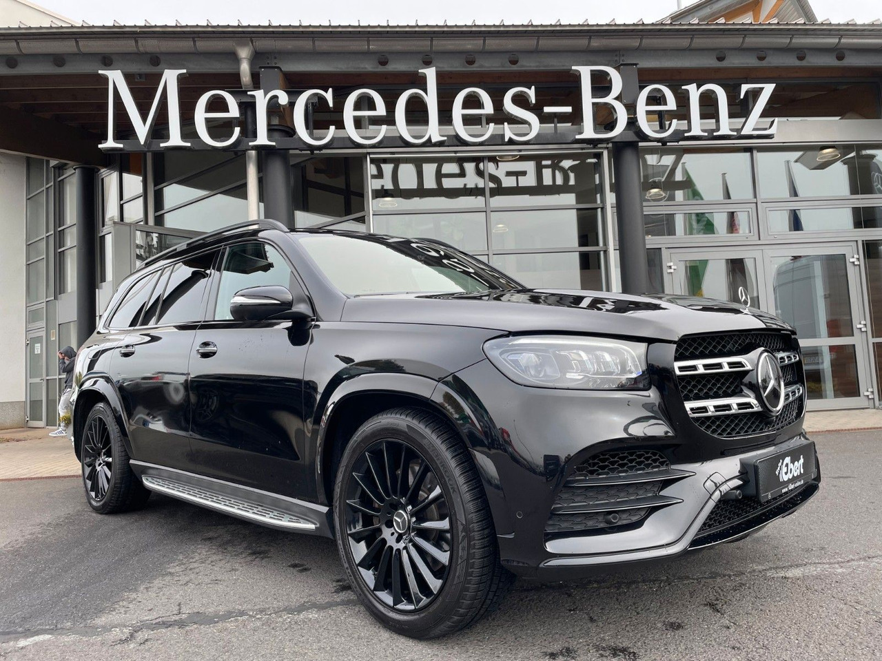 Mercedes-Benz GLS 580 4M AMG Pano+AHK+Burm+7Sitz+HUD+Fond+VOLL - سيارة دفع رباعي: صورة 1 Mercedes-Benz GLS 580 4M AMG Pano+AHK+Burm+7Sitz+HUD+Fond+VOLL - سيارة دفع رباعي: صورة 1