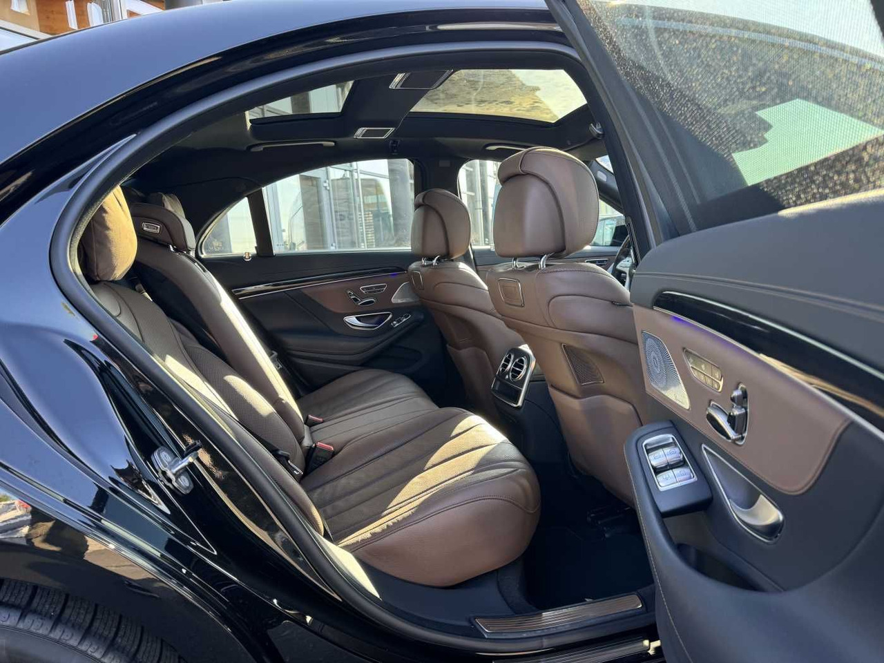 Mercedes-Benz S 400d 4M AMG+Pano+Burm+Distr+Massage+ HUD - سيارة: صورة 4 Mercedes-Benz S 400d 4M AMG+Pano+Burm+Distr+Massage+ HUD - سيارة: صورة 4