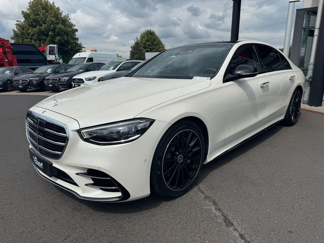Mercedes-Benz S 400d 4M L AMG+Burm+Airm+Pano+360+uvm. - سيدان: صورة 2 Mercedes-Benz S 400d 4M L AMG+Burm+Airm+Pano+360+uvm. - سيدان: صورة 2