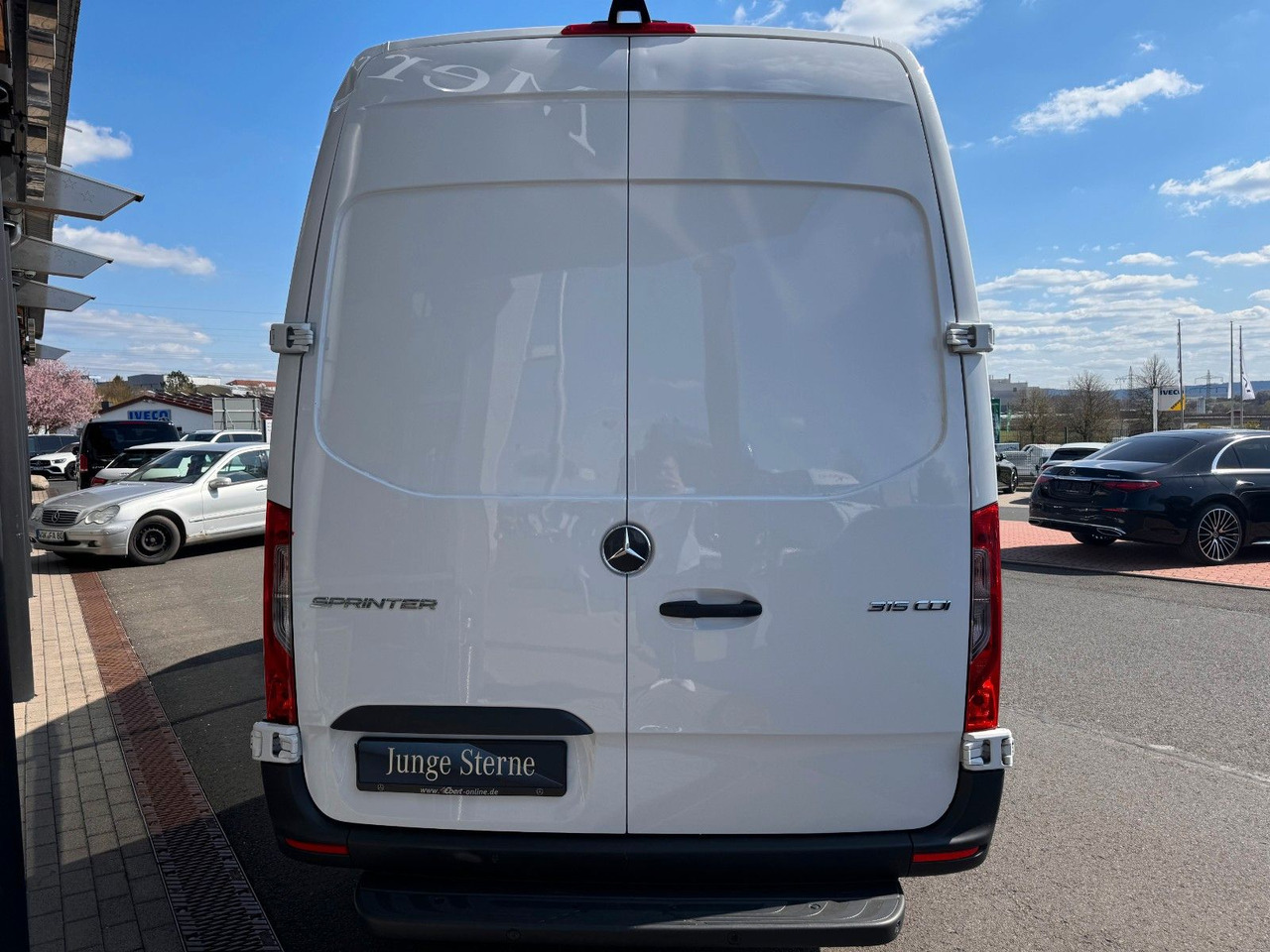 Mercedes-Benz Sprinter 315 CDI 4325 Klima 360 Schwing MBUX SHZ - فان: صورة 5 Mercedes-Benz Sprinter 315 CDI 4325 Klima 360 Schwing MBUX SHZ - فان: صورة 5