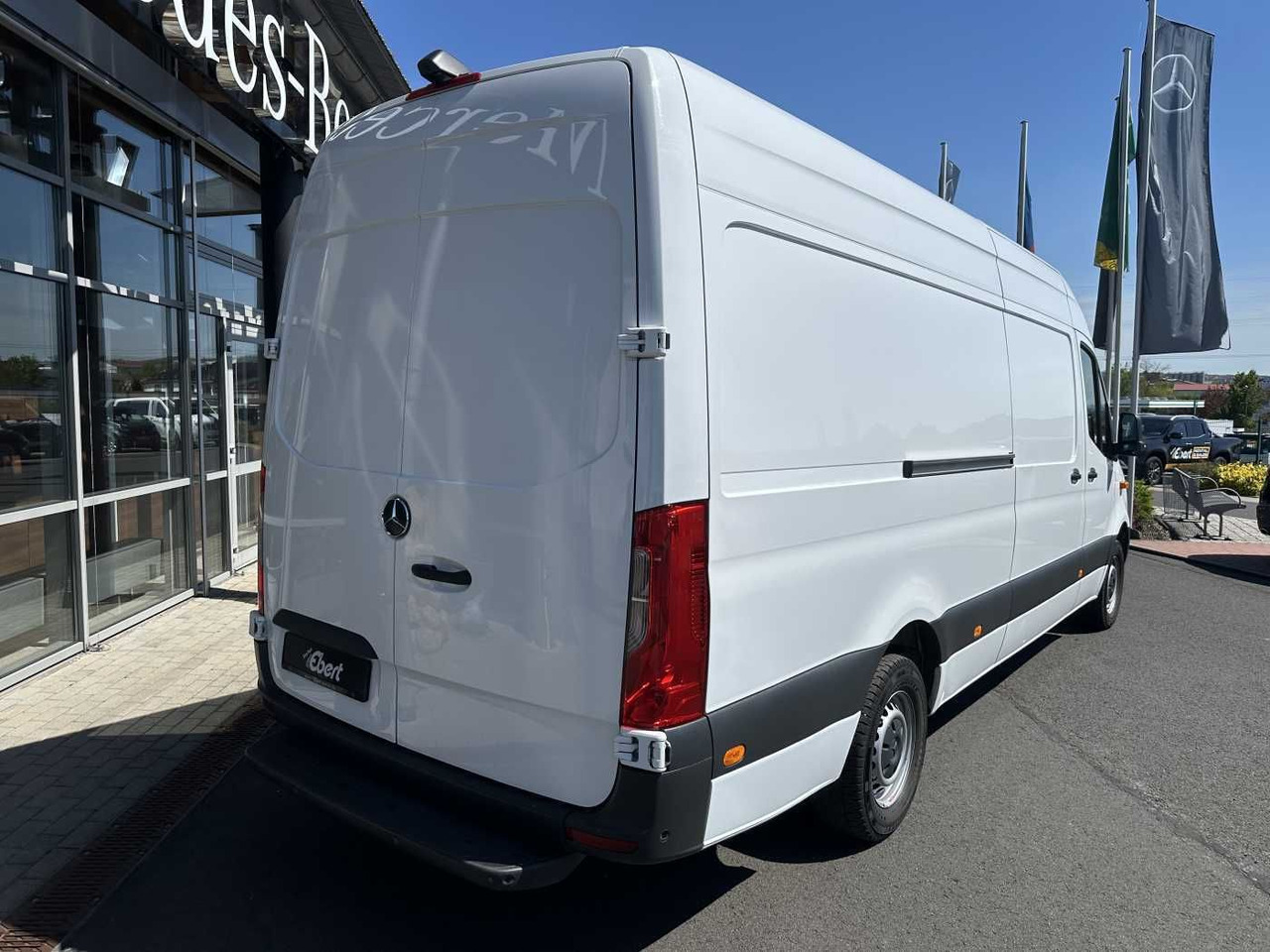 Mercedes-Benz Sprinter 315 CDI 4325 Klima 360 Schwing MBUX SHZ - فان: صورة 4 Mercedes-Benz Sprinter 315 CDI 4325 Klima 360 Schwing MBUX SHZ - فان: صورة 4
