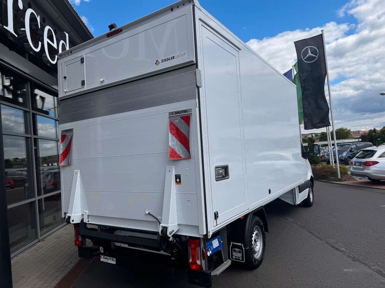 Mercedes-Benz Sprinter 317 CDI 4325 Koffer LBW Klima Kamera - شاحنة مغلقة الصندوق: صورة 5 Mercedes-Benz Sprinter 317 CDI 4325 Koffer LBW Klima Kamera - شاحنة مغلقة الصندوق: صورة 5