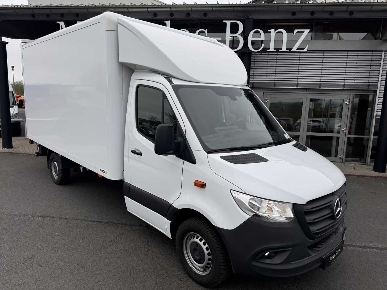 Mercedes-Benz Sprinter 317 CDI Koffer LBW Klima Kamera MBUX - شاحنة مغلقة الصندوق: صورة 1 Mercedes-Benz Sprinter 317 CDI Koffer LBW Klima Kamera MBUX - شاحنة مغلقة الصندوق: صورة 1